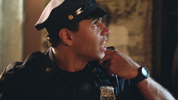 Officier Blake (Corbin Bleu)